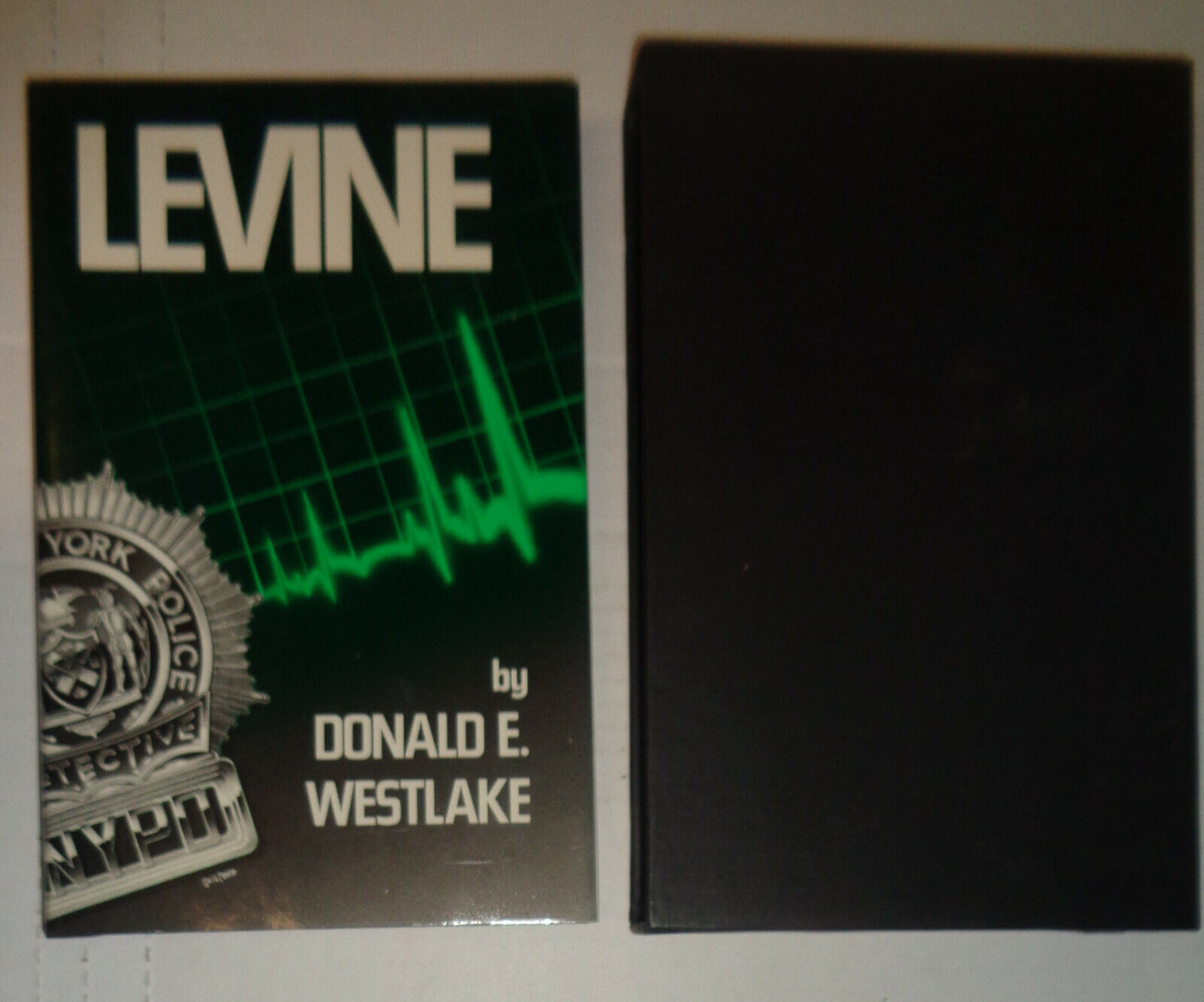 Donald E. Westlake : LEVINE - SIGNED 1 of 26 lettered copies Limited Edition