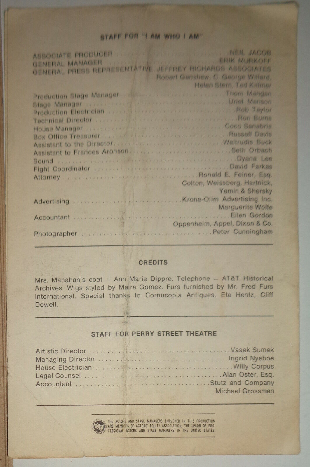 I AM WHO I AM, by Royce Ryton - PROGRAM - PERRY STREET THEATRE, 1982