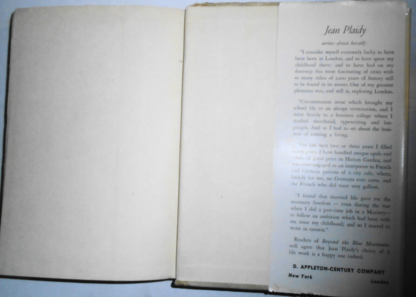 Beyond The Blue Mountains, by Jean Plaidy (Hardcover, 1947) 1st Edition, 1st ptg