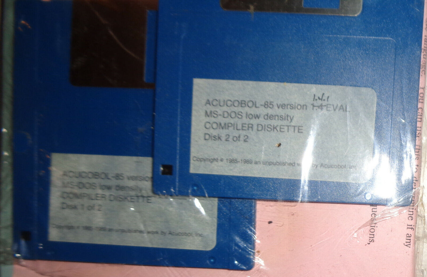 ACUCOBOL - 85 Compiler, Version 1.4.1, 1989. Evaluation copy.