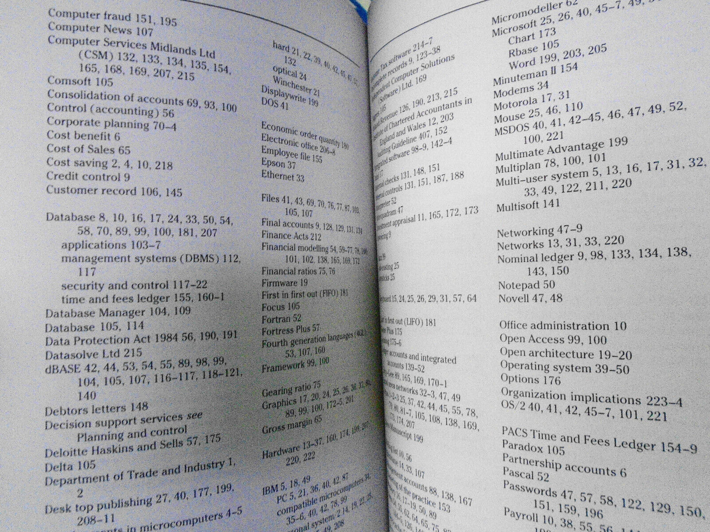Microcomputers in Accounting, by Frank Blewett; Robin Jarvis 1989. First edition
