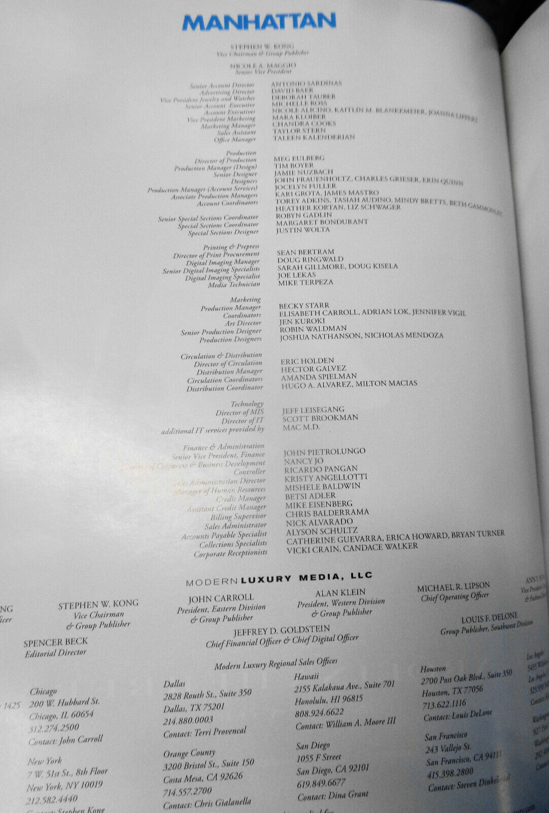 Manhattan Modern Luxury Magazine. Premiere issue, September/October 2008