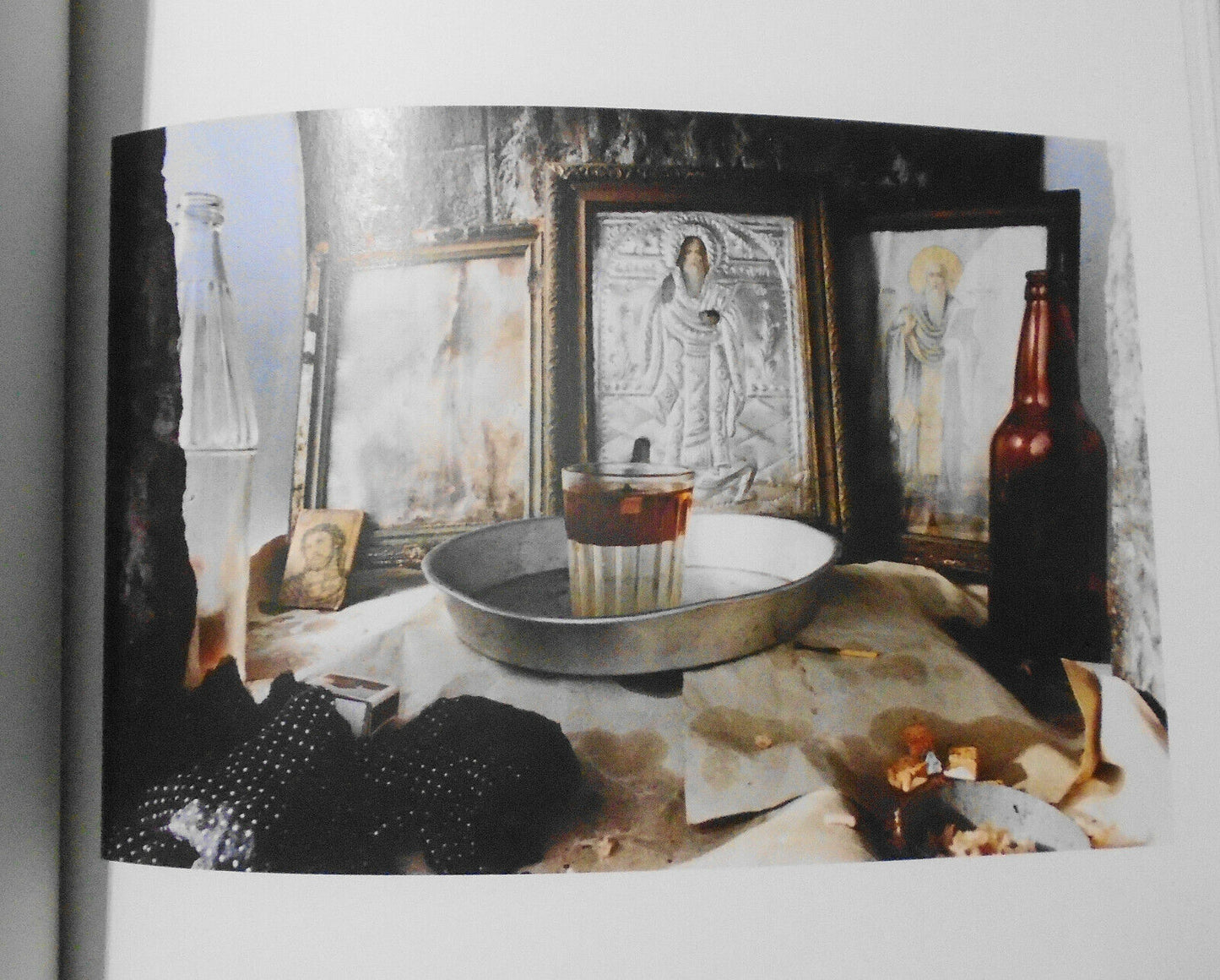 Iconostases = Eikonostasiab, photography by Charles Weber 1986 Hardcover 1st edi