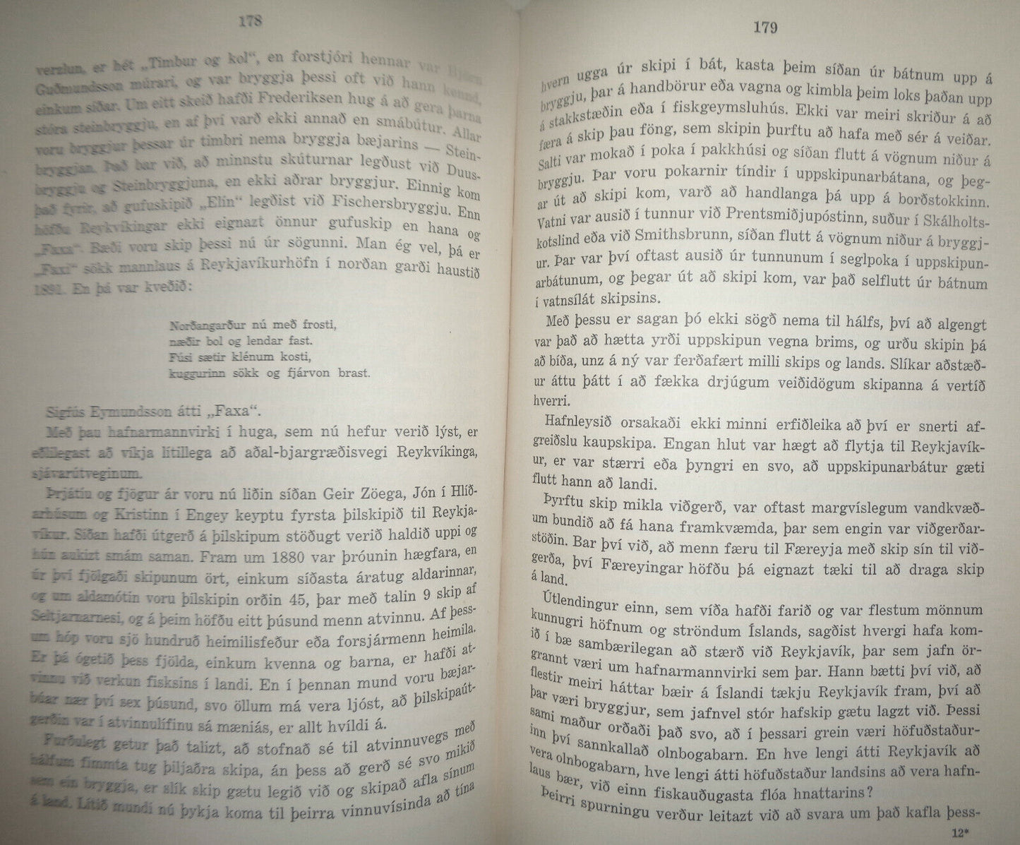 Úr bæ í borg : nokkrar endurminningar Knud Zimsens ... 1952. In Icelandic.