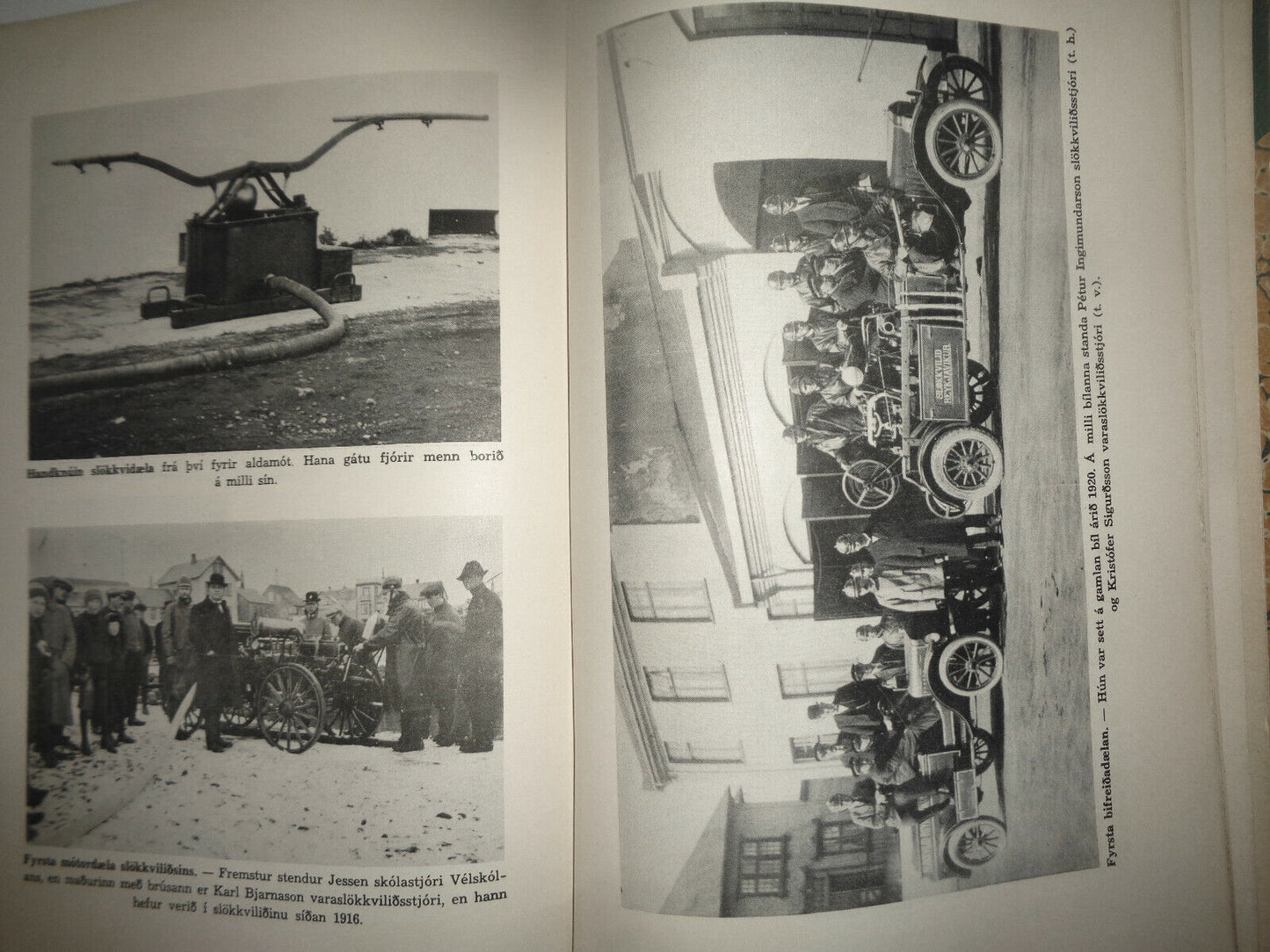 Úr bæ í borg : nokkrar endurminningar Knud Zimsens ... 1952. In Icelandic.