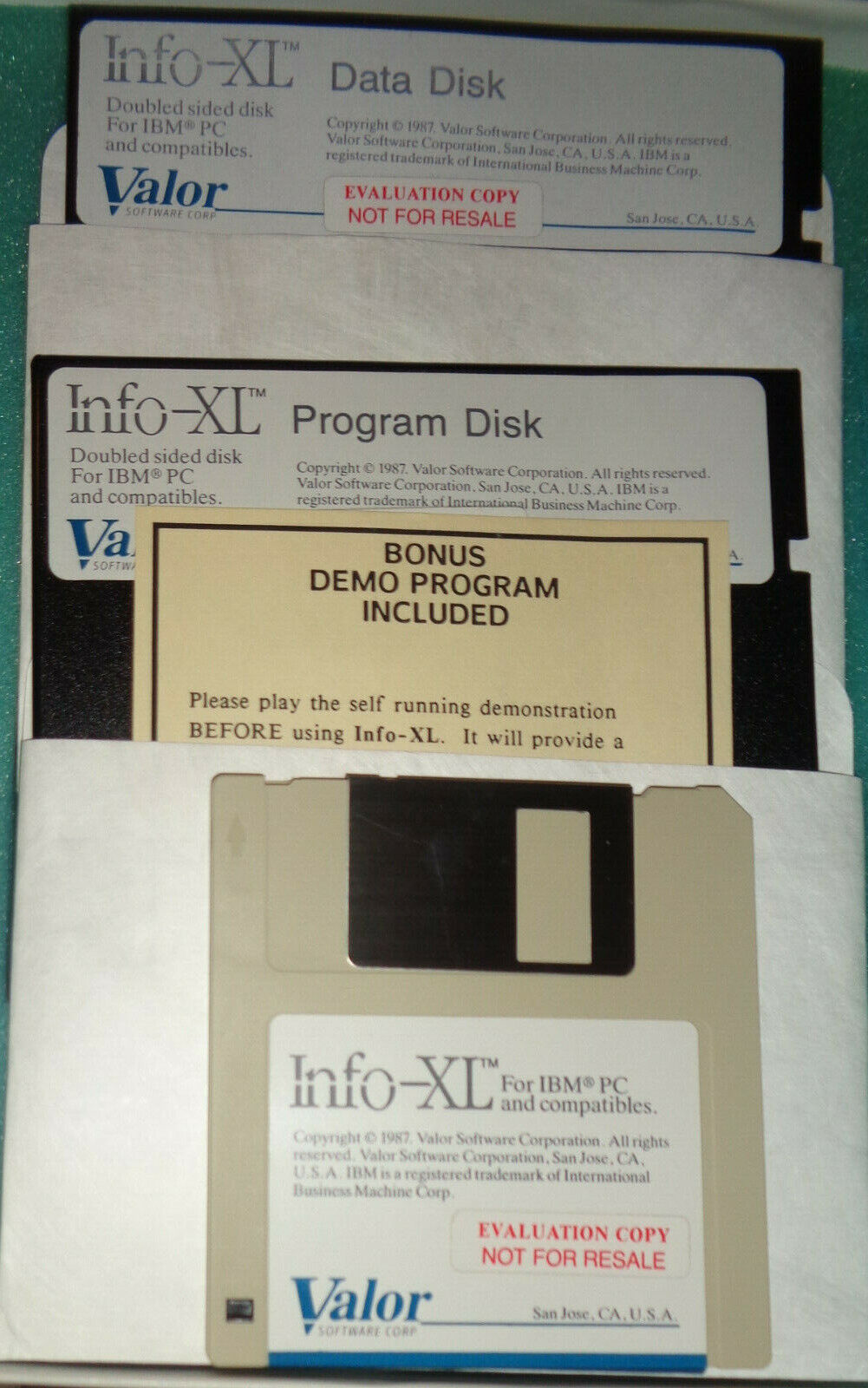 Info-XL, by Valor Software. Information management for IBM & compatible PCs 1988
