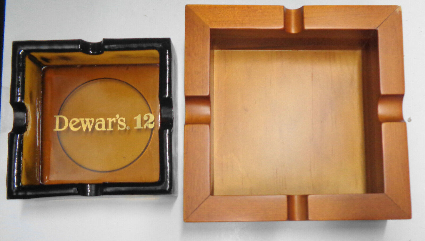 Dewar's 12 Scotch Whiskey Wood Ashtray With Glass Insert Bar Tavern Advertising