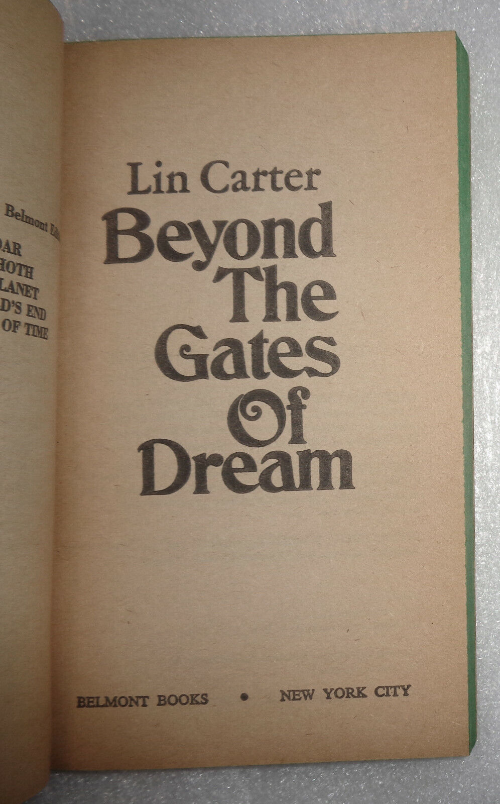Lin Carter - Beyond The Gates Of Dream - August 1969 Belmont paperback 1st print