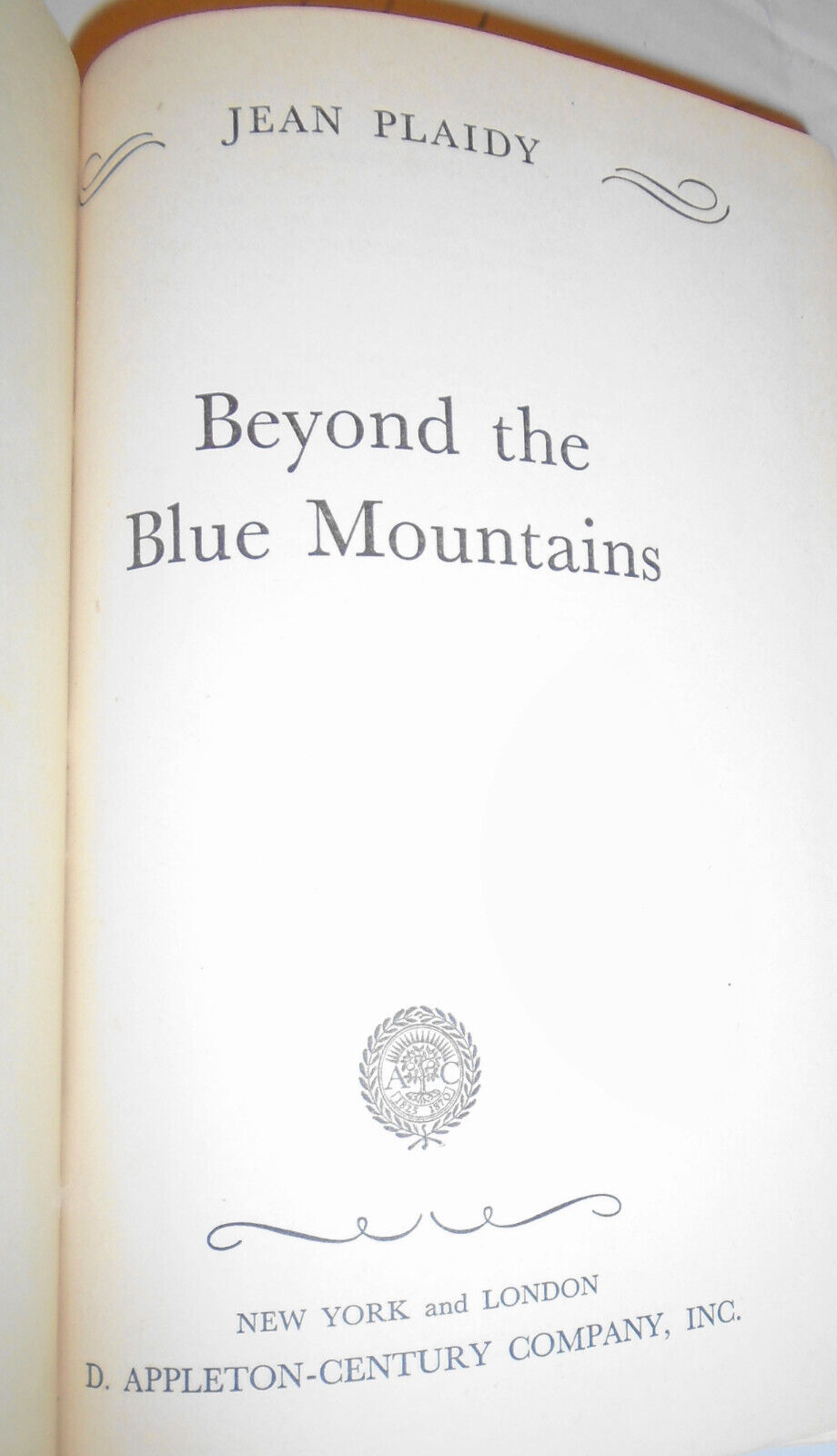Beyond The Blue Mountains, by Jean Plaidy (Hardcover, 1947) 1st Edition, 1st ptg