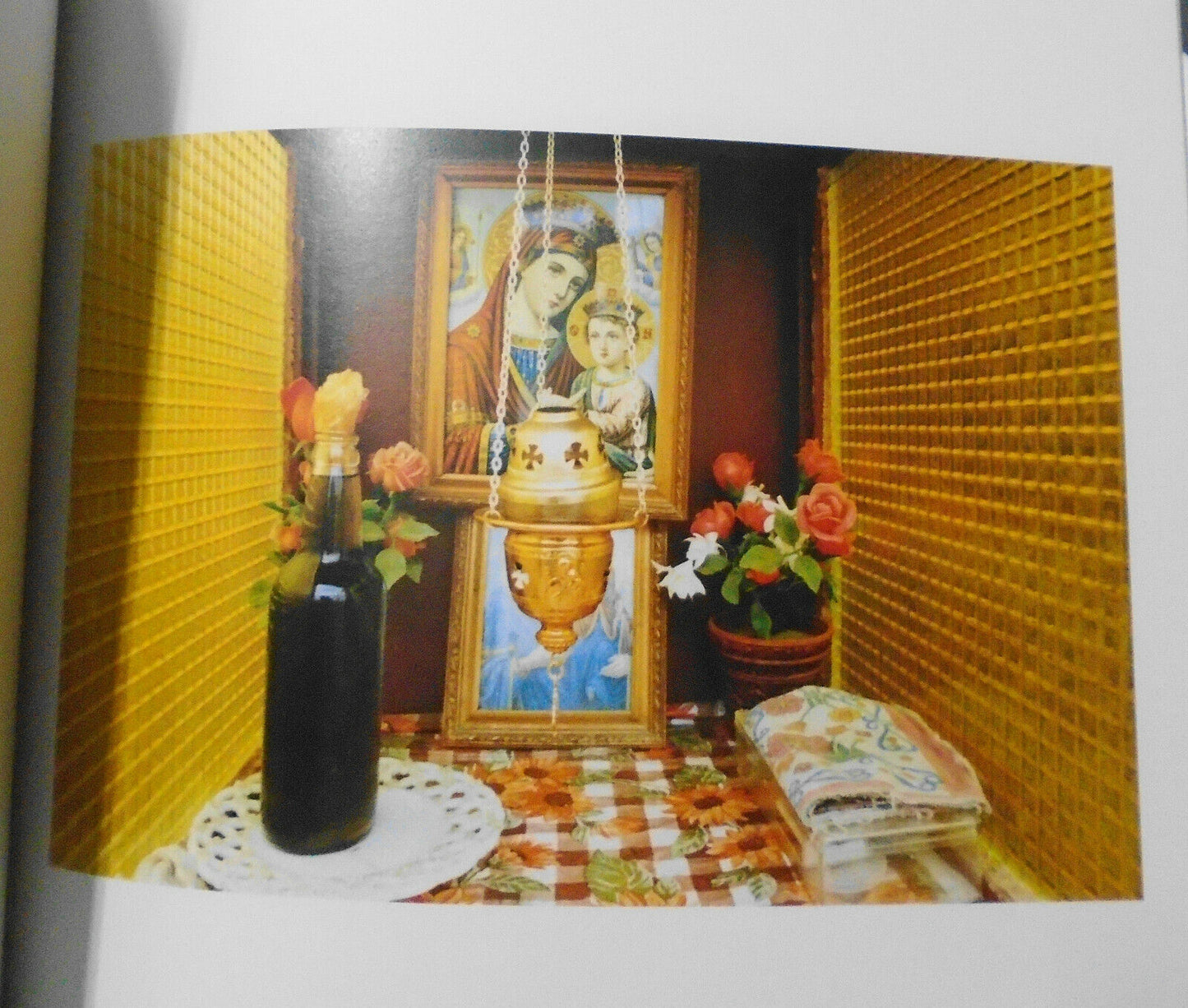 Iconostases = Eikonostasiab, photography by Charles Weber 1986 Hardcover 1st edi