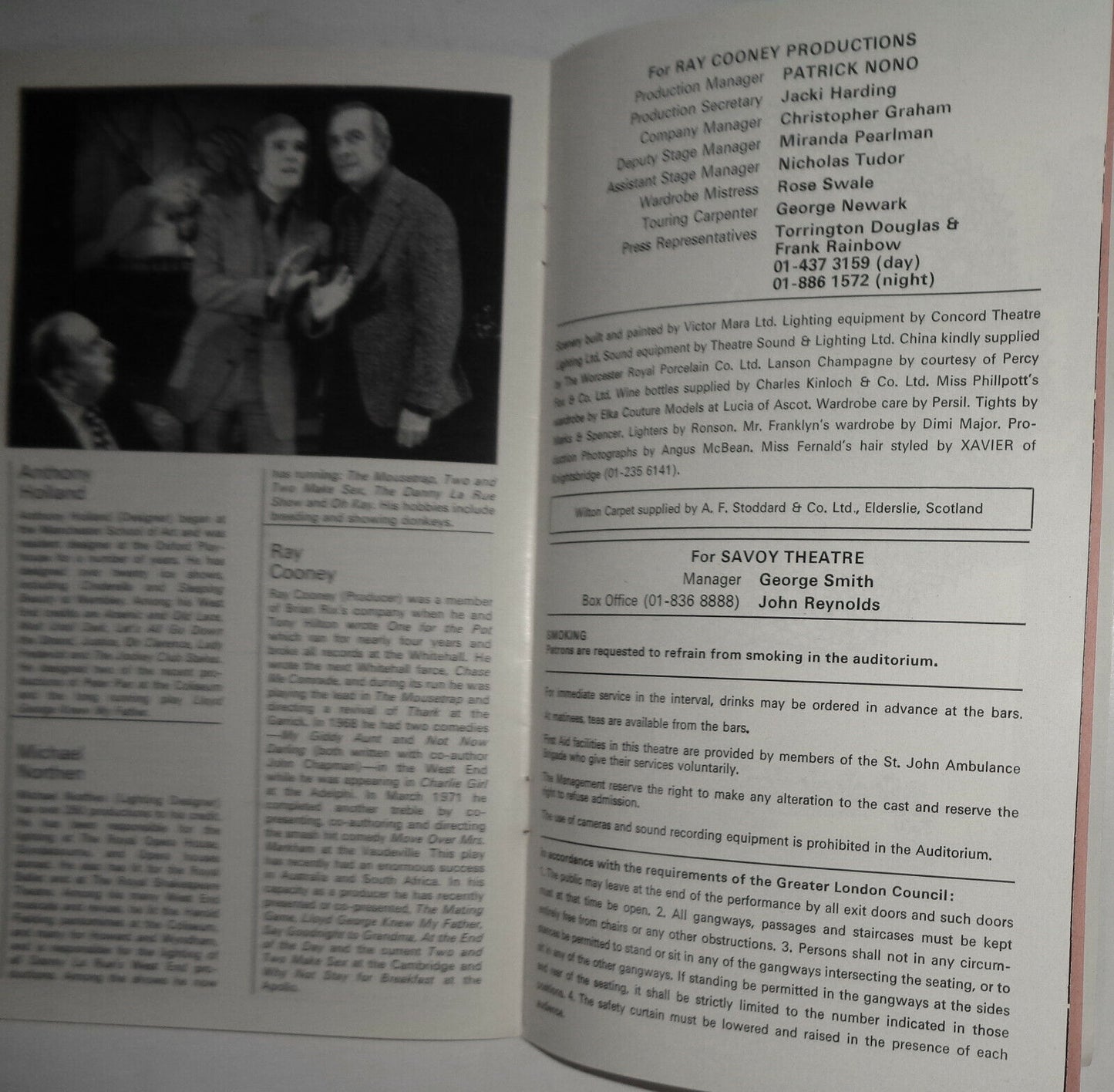 A GHOST ON TIPTOE - THEATREPRINT PROGRAM - SAVOY THEATRE, 1974 - Robert Morley