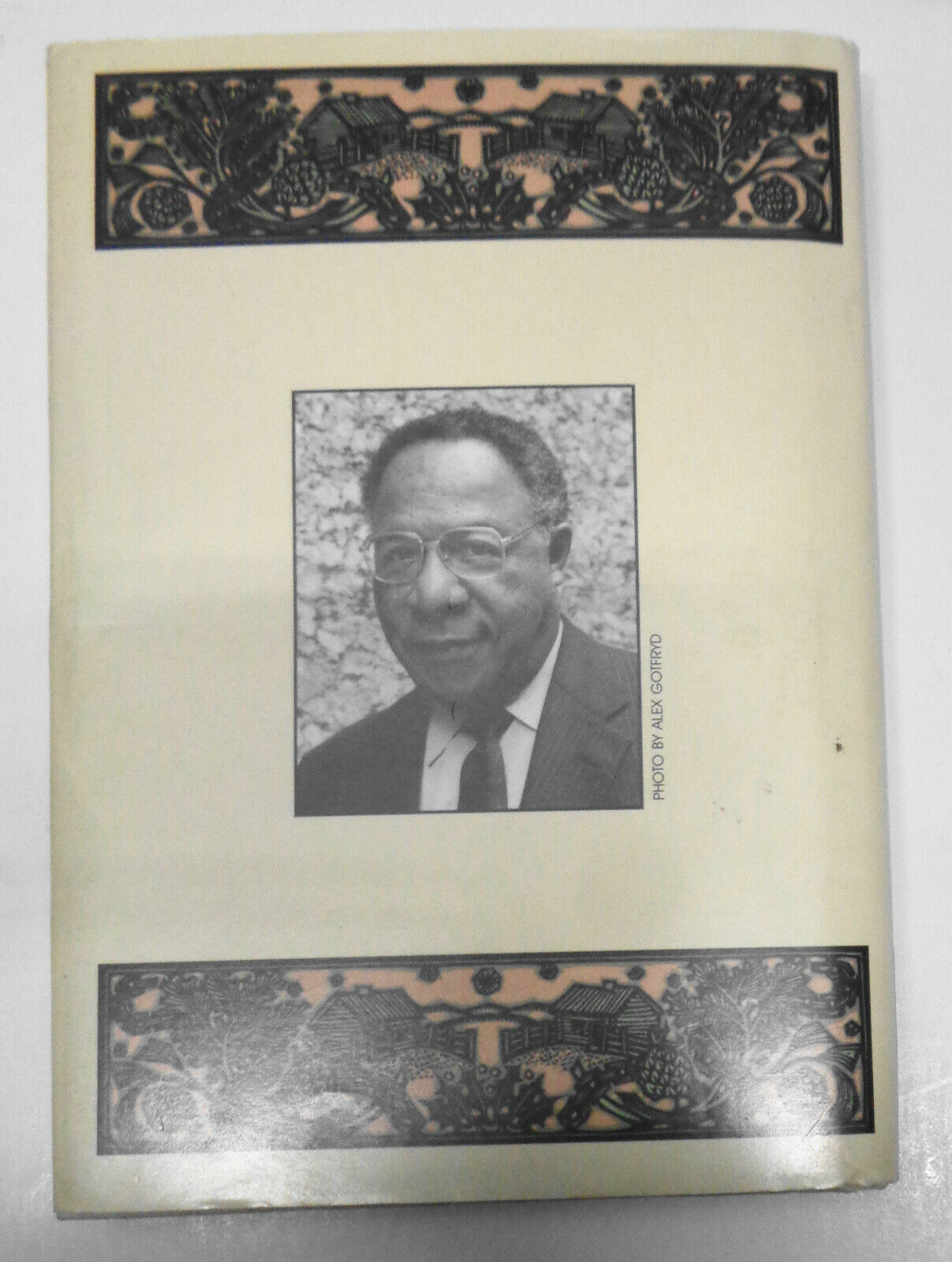 Alex Haley: 3 First Editions: Roots, Queen & A Different Kind of Christmas HC/DJ