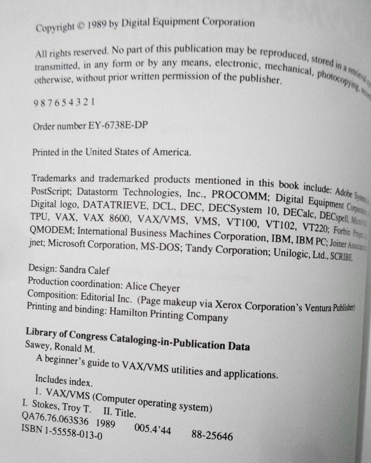A Beginner's guide to VAX/VMS utilities and applications, by Ronald M Sawey...