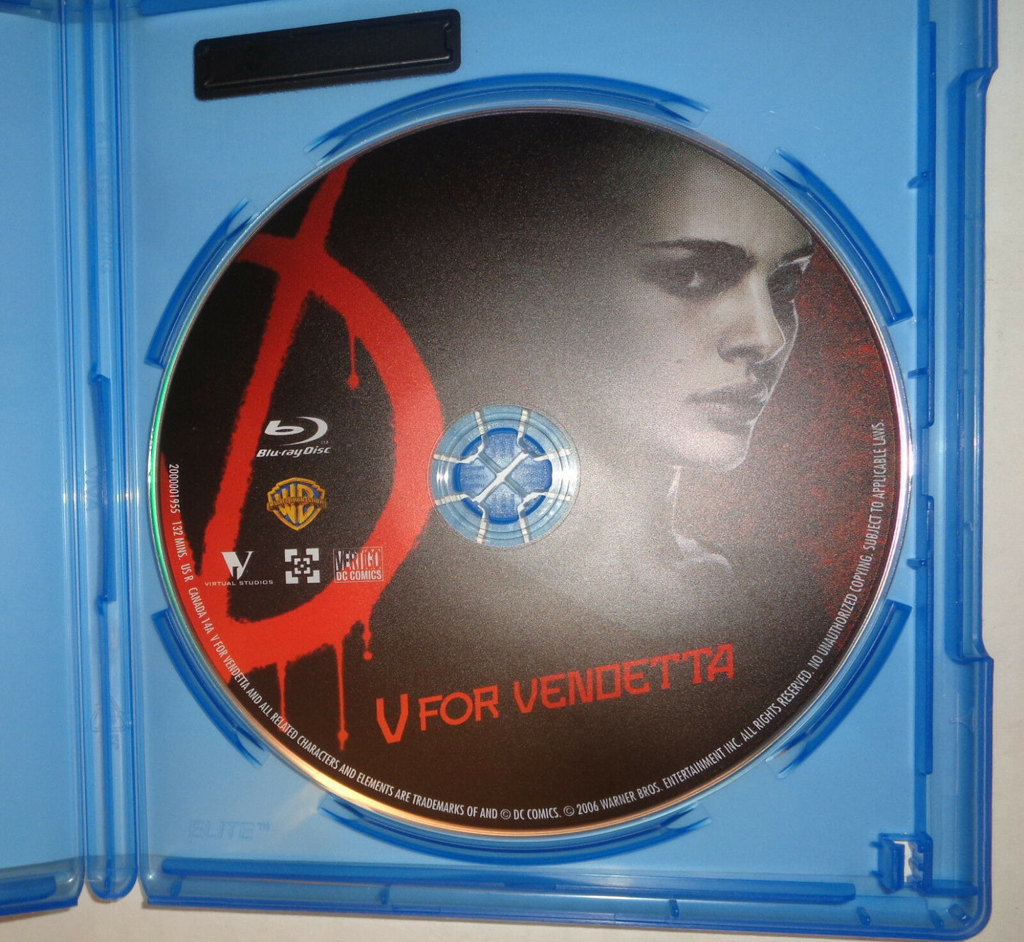 V For Vendetta (Blu-ray Disc, 2008) - Like New