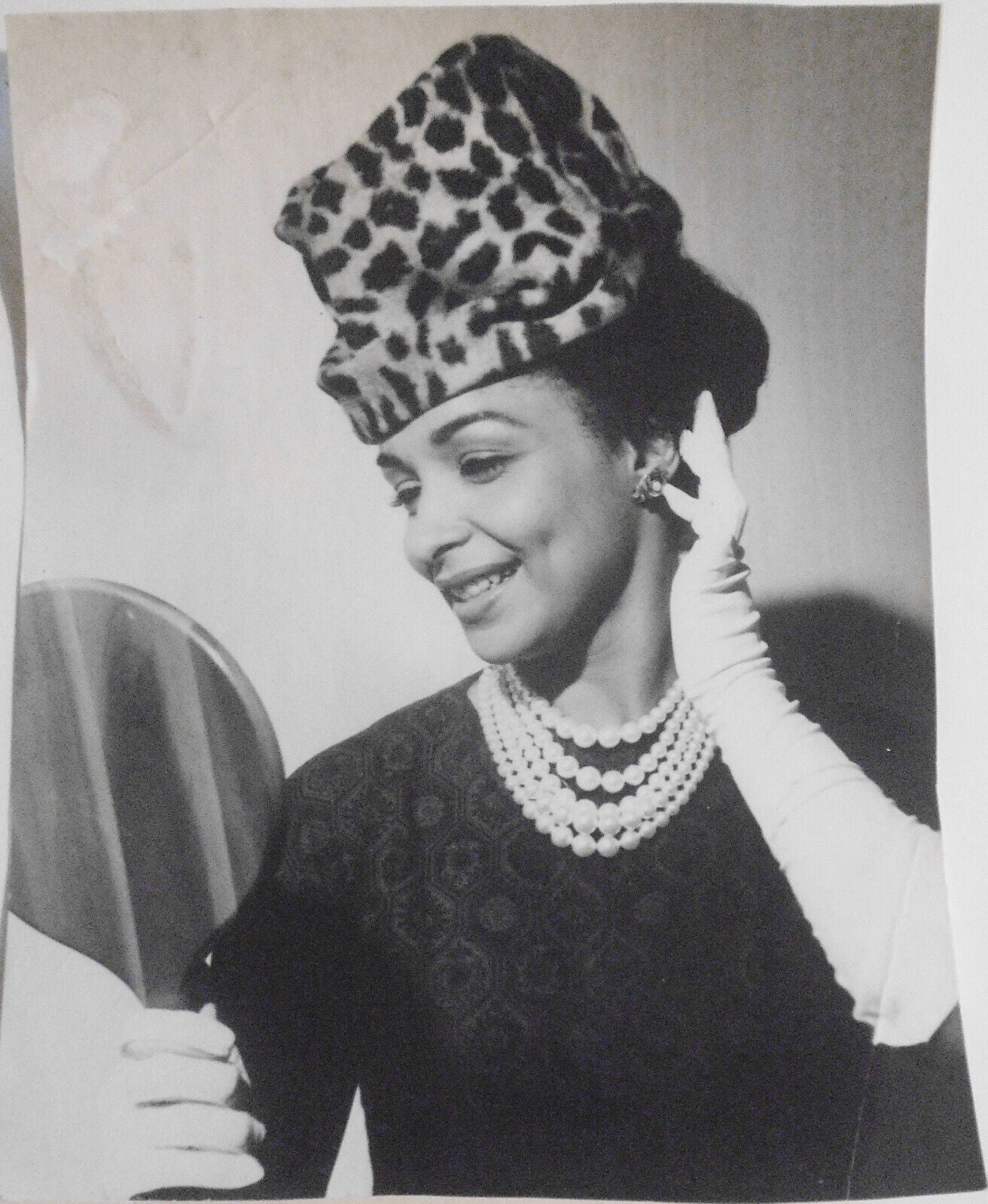 1960s Linda Page hats: 8 original photos. Designs by Coretta Scott King milliner