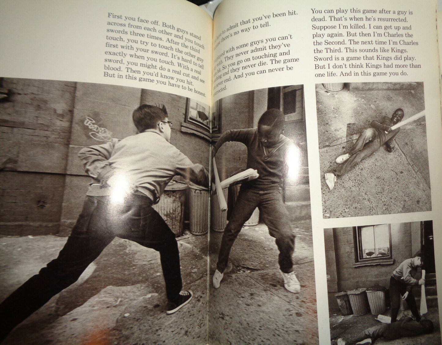 Street Smart, by Bob Adelman (photographs), and Susan Hall (text editor). 1972 F