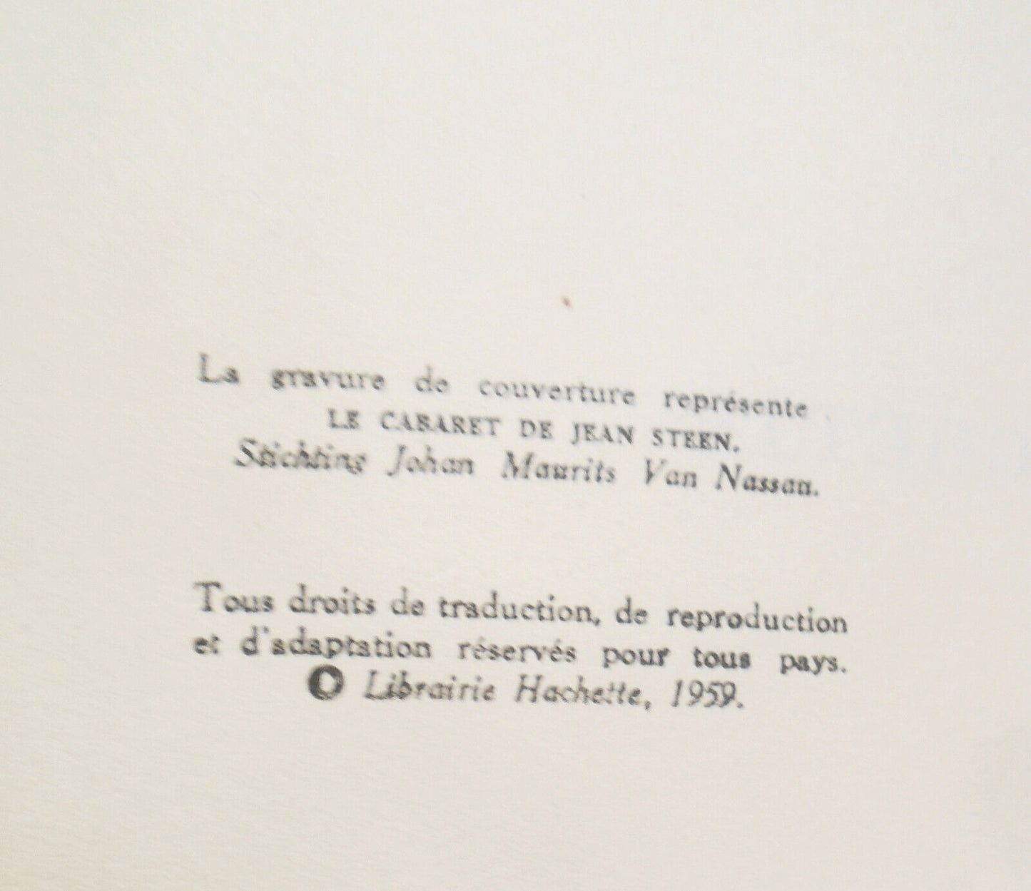 La vie quotidienne en Hollande; au temps de Rembrandt - by Paul Zumthor.  1959.