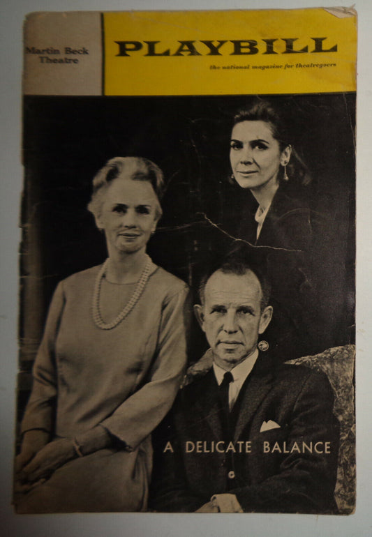 A DELICATE BALANCE - PLAYBILL - OCT 1966 - JESSICA TANDY, HUME CRONYN