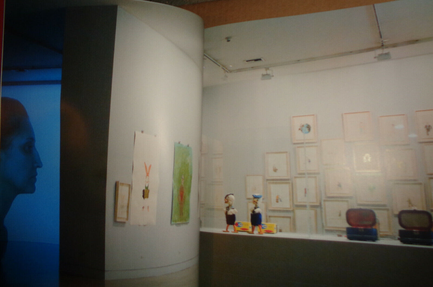 Re-pasos : Ana Patricia Palacios - Medellín : Museo de Antioquia, 2006.