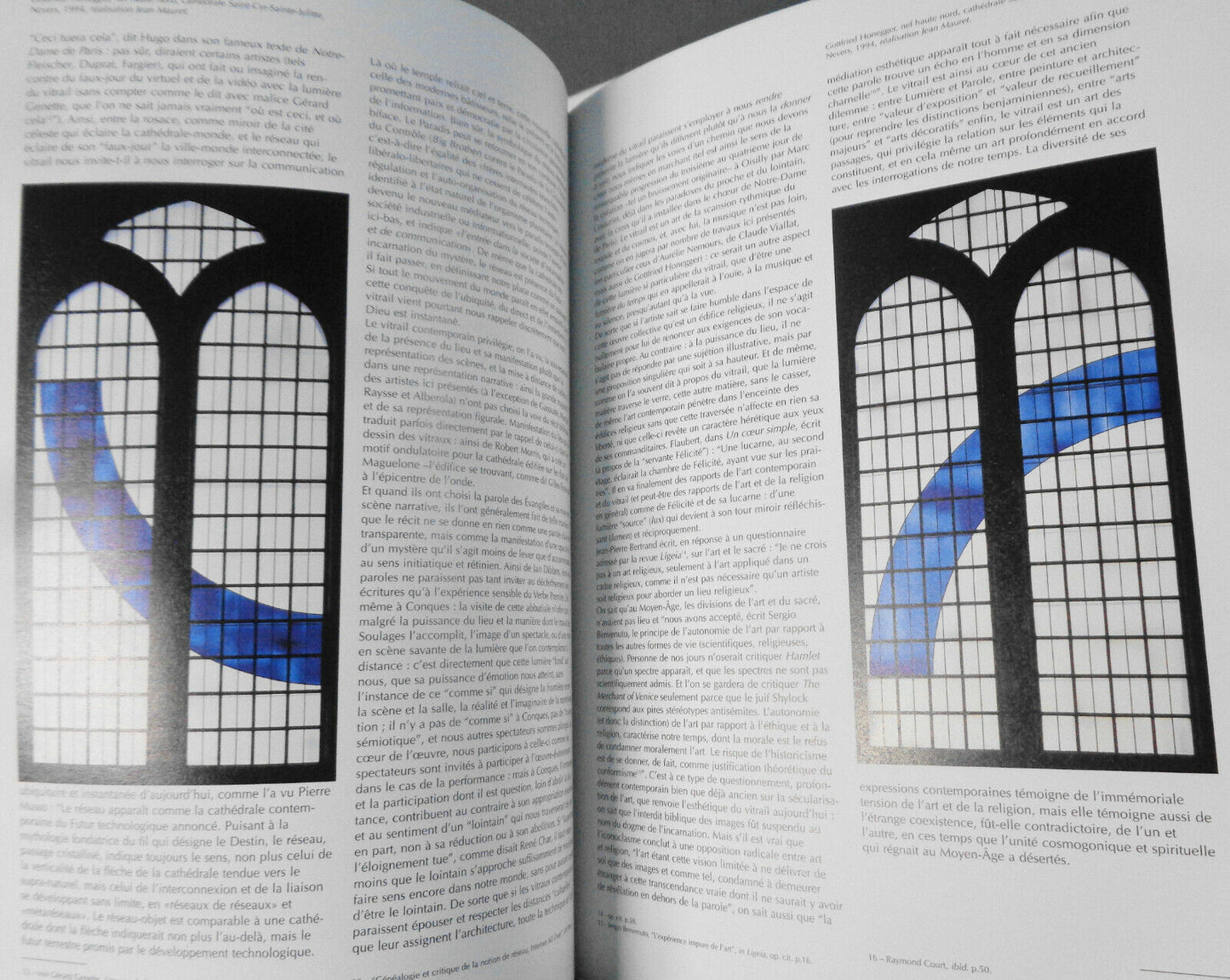 Architectures de Lumiere : Vitraux D'Artistes 1975-2000. Hardcover/DJ