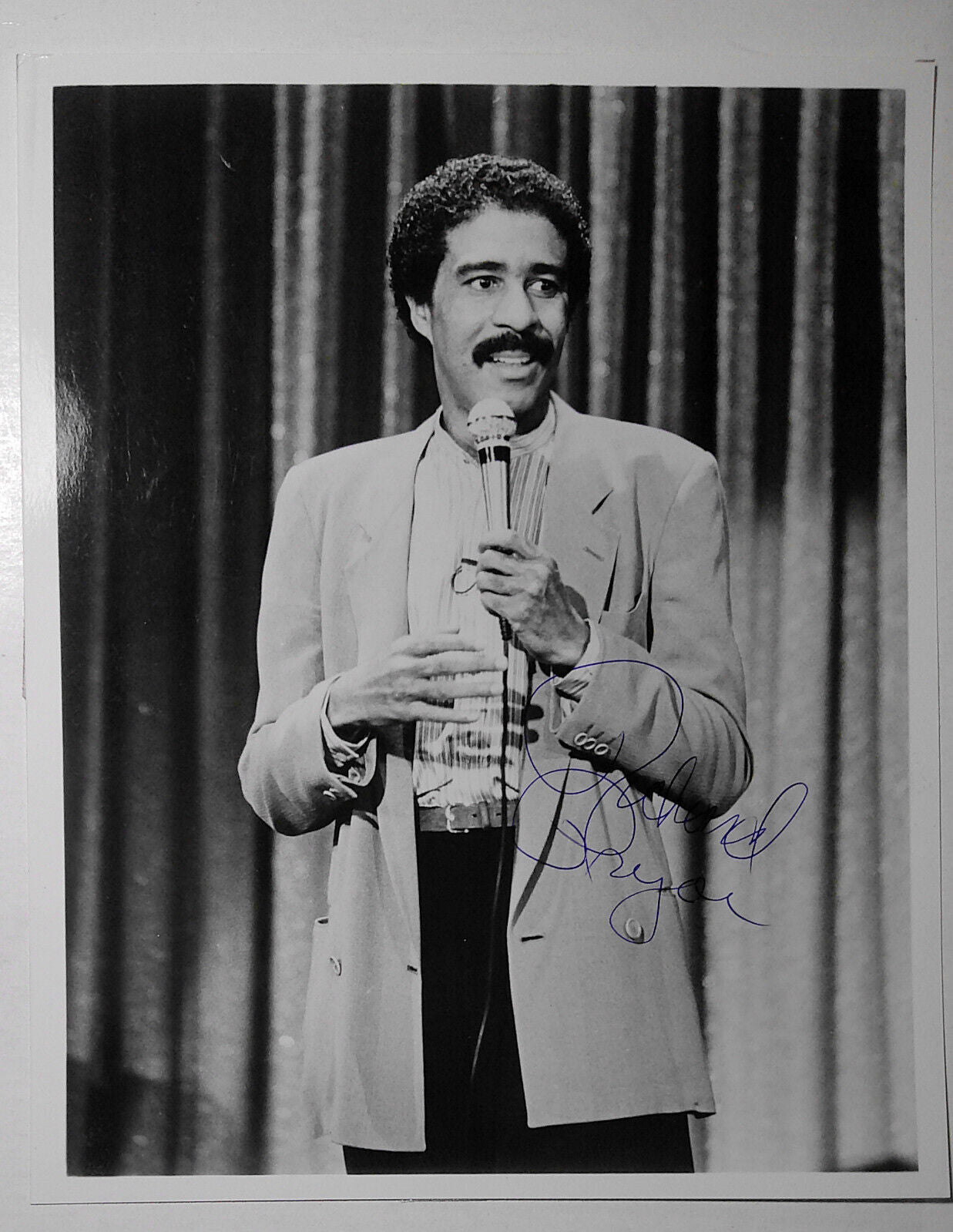 Richard Pryor SIGNED Photo. 8x10 Hand-signed original