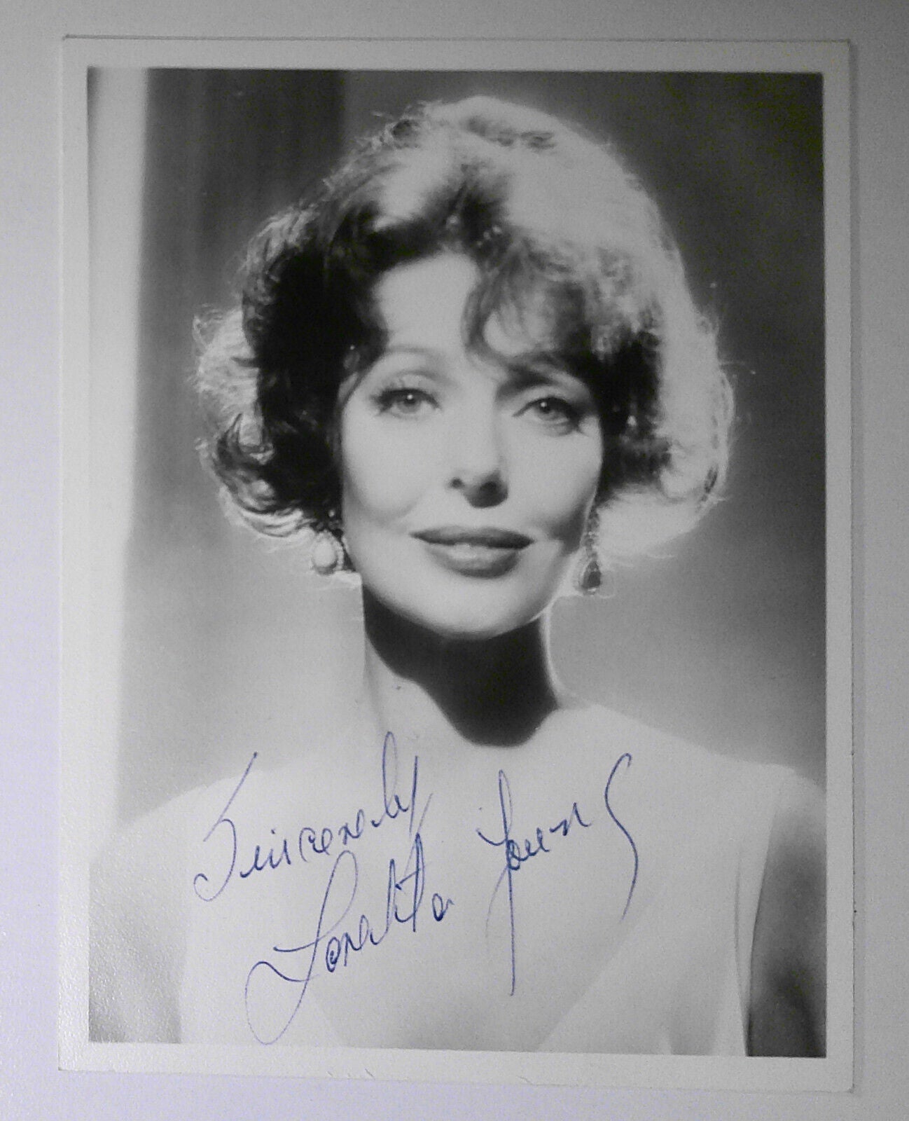 Loretta Young original SIGNED photo
