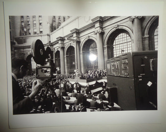 1962 President John F Kennedy - Cleveland, addresses 750,000 - JFK Library photo