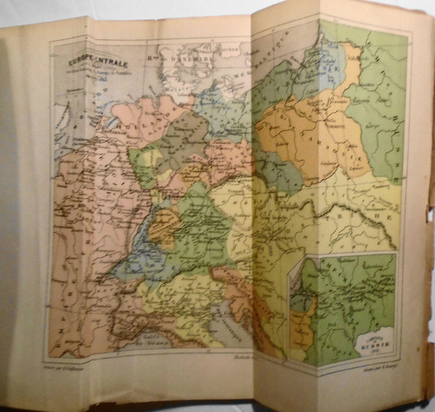 1893 Histoire de France, par Victor Duruy. 2 Vols. 12 color maps; 254 gravures
