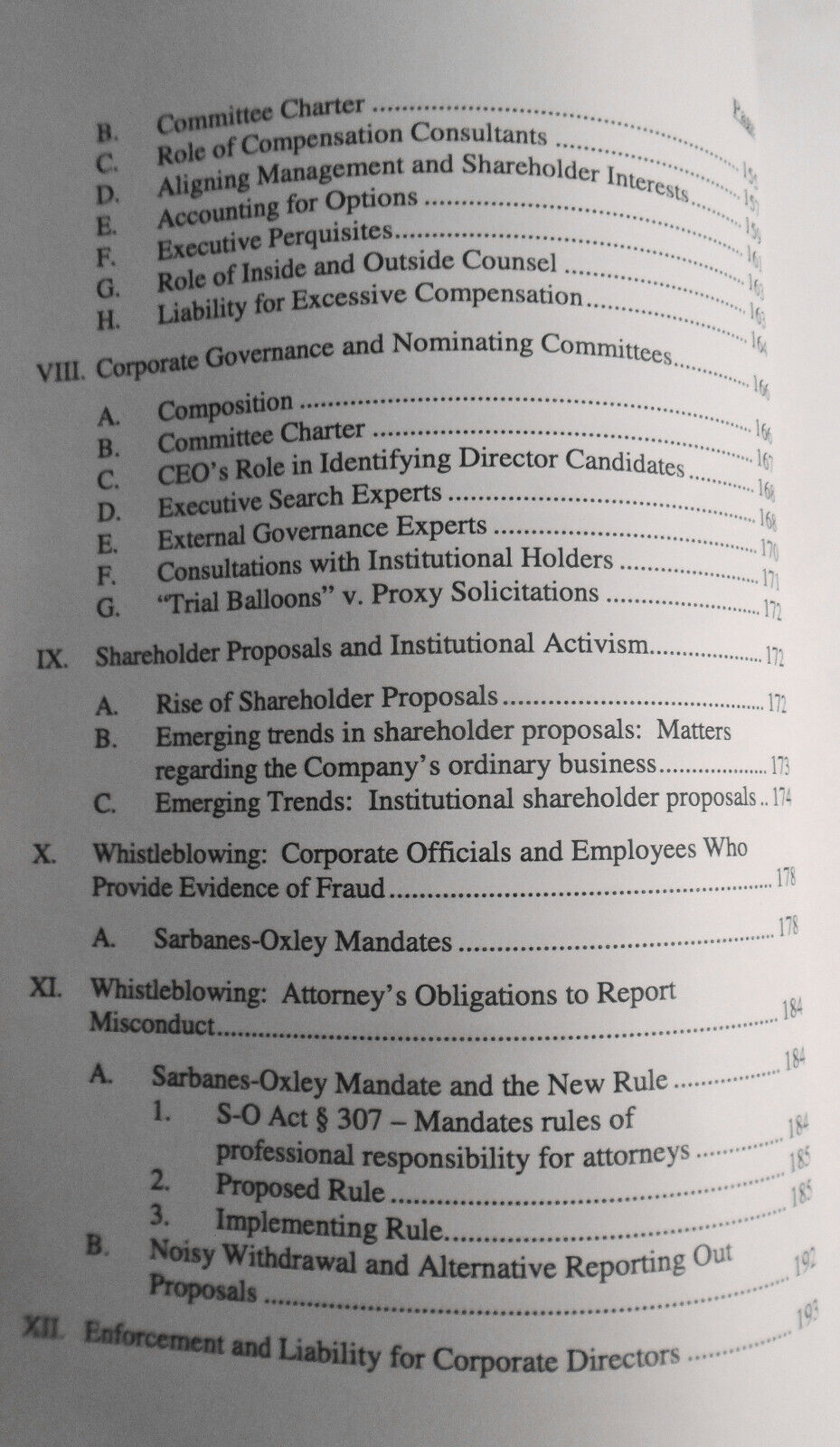 Corporate Governance Digest, by Ralph C. Ferrara & Jennifer C. Argabright. 2005.