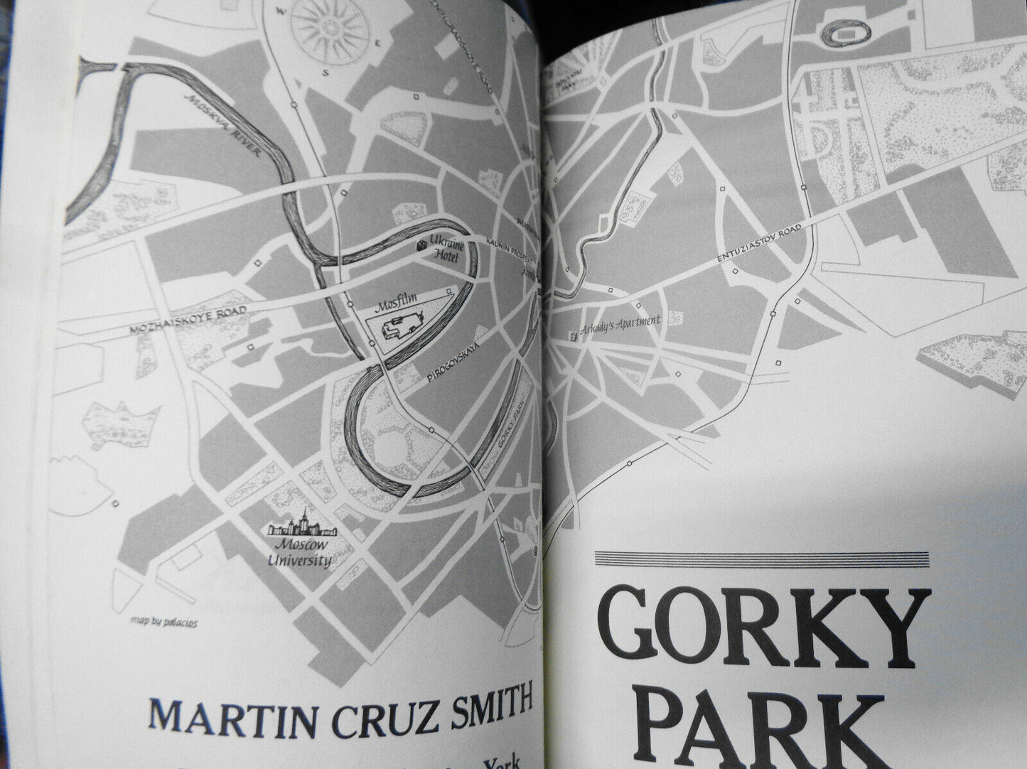 Gorky Park, by Martin Cruz Smith. Special Readers Edition. Advance 1st ed 1981