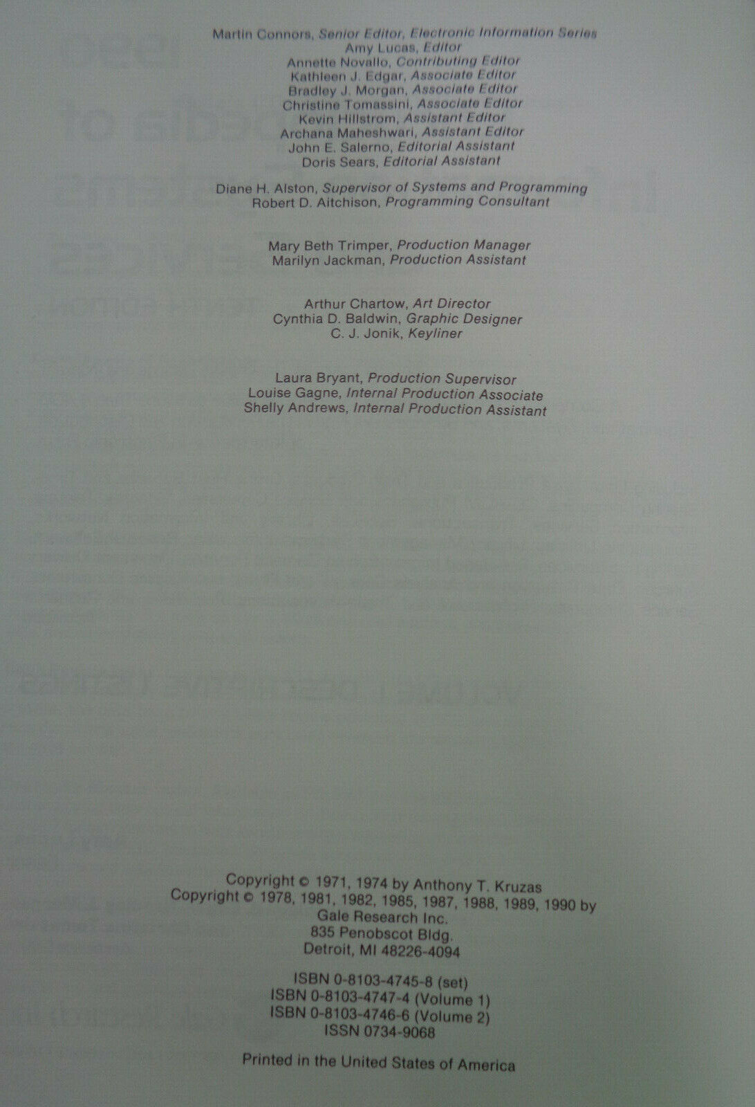 Encyclopedia of Information Systems and Services - 2 Vol Set. Gale Research 1990
