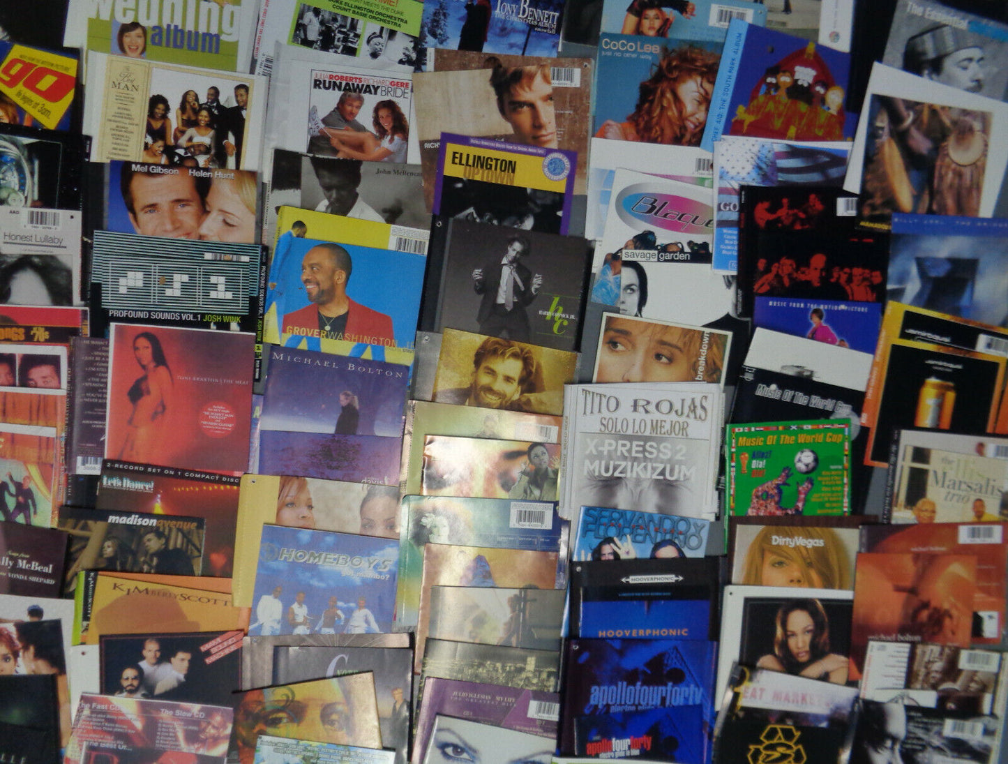 300 CD inserts, booklets - R&B, latin, rock, pop, jazz, etc.