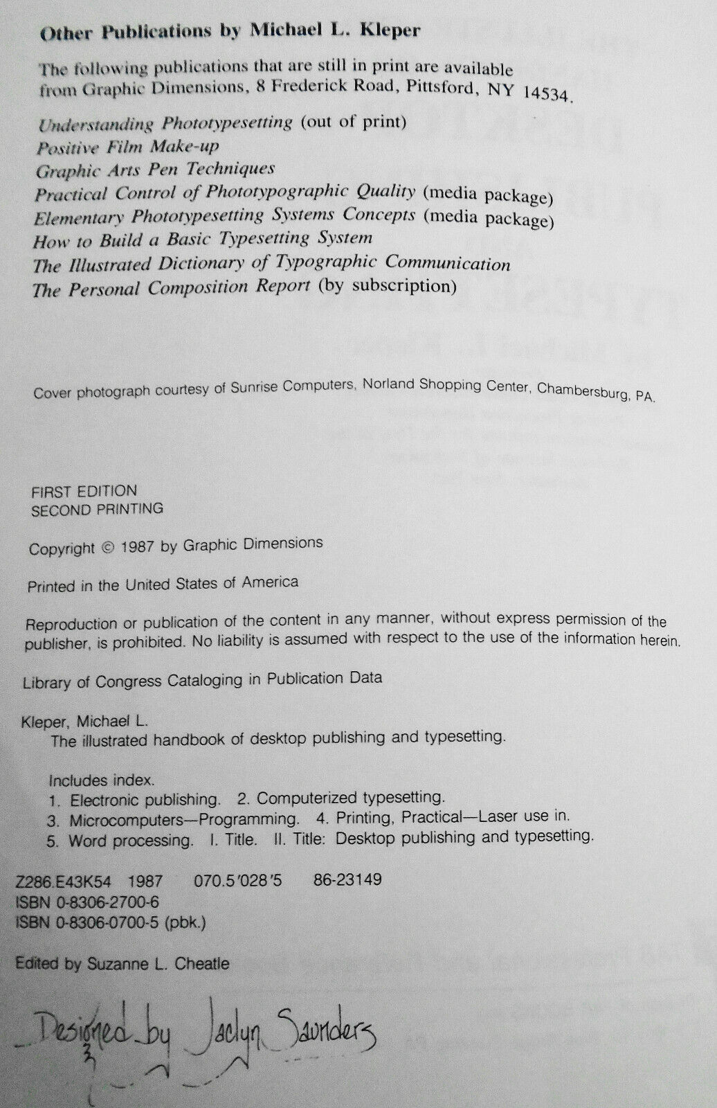 Illustrated Handbook of Desktop Publishing & Typesetting, by Michael Kleper 1987