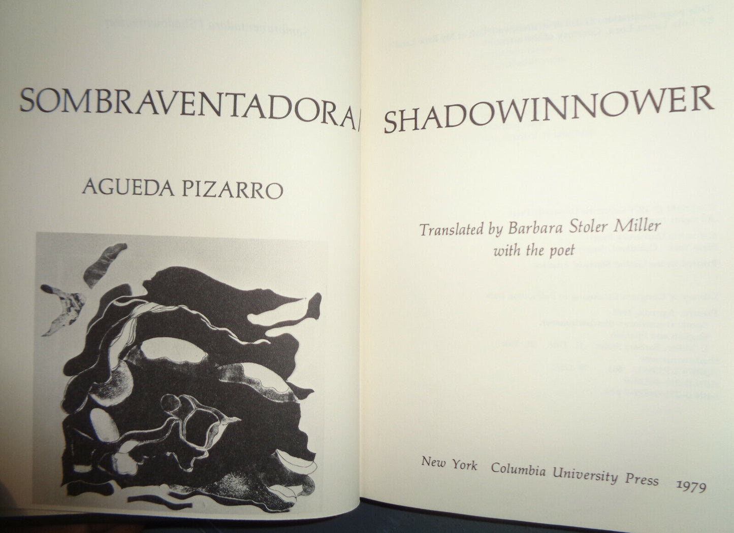 Sombraventadora = Shadowinnower, by Águeda Pizarro. SIGNED First edition 1979