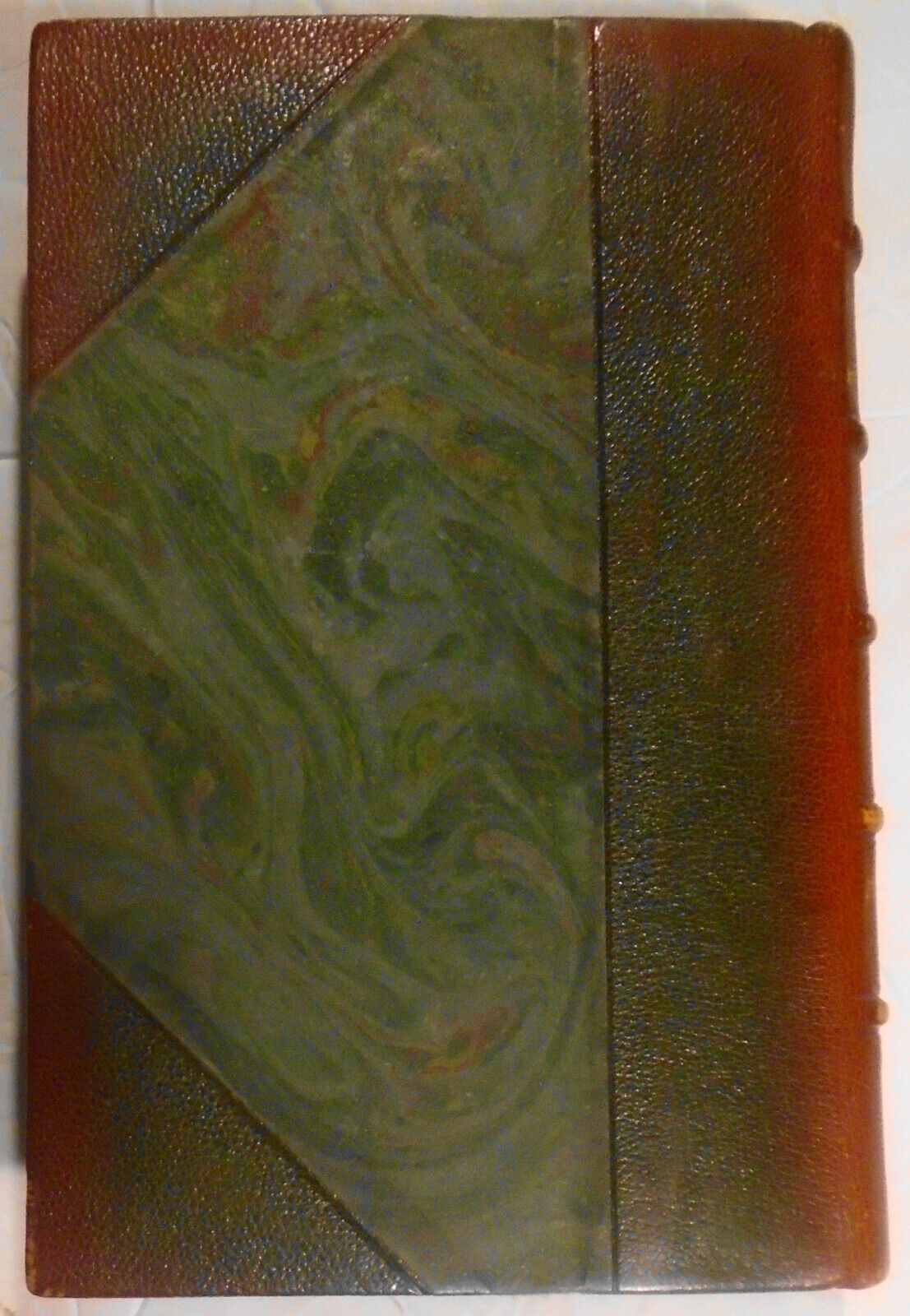 La vie de Disraeli, par Andre Maurois. 1927. Gallimard, Paris.