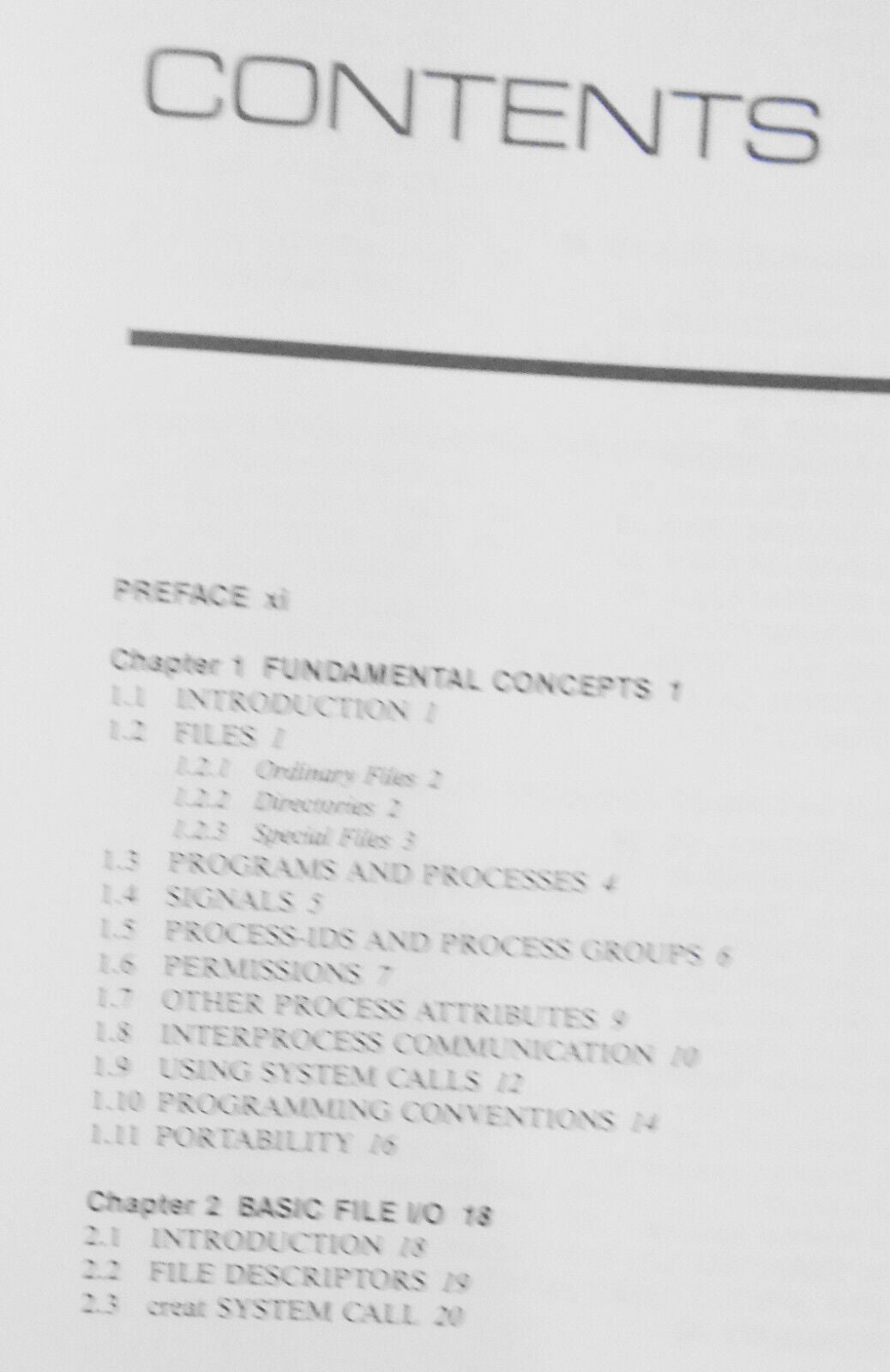 Advanced UNIX Programming, by Marc J. Rochkind. 1985 softcover