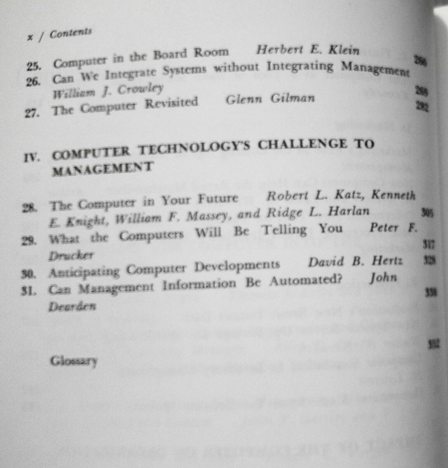 The Computer Sampler :  Management Perspectives on the Computer - Boore / Murphy