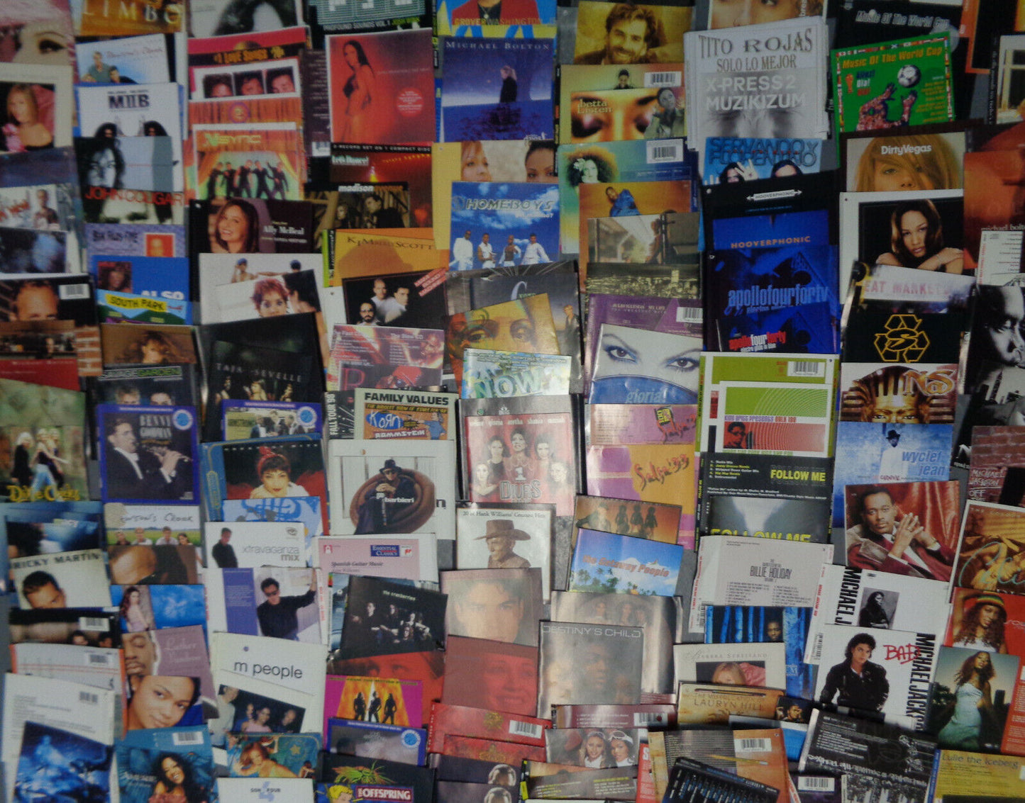 300 CD inserts, booklets - R&B, latin, rock, pop, jazz, etc.