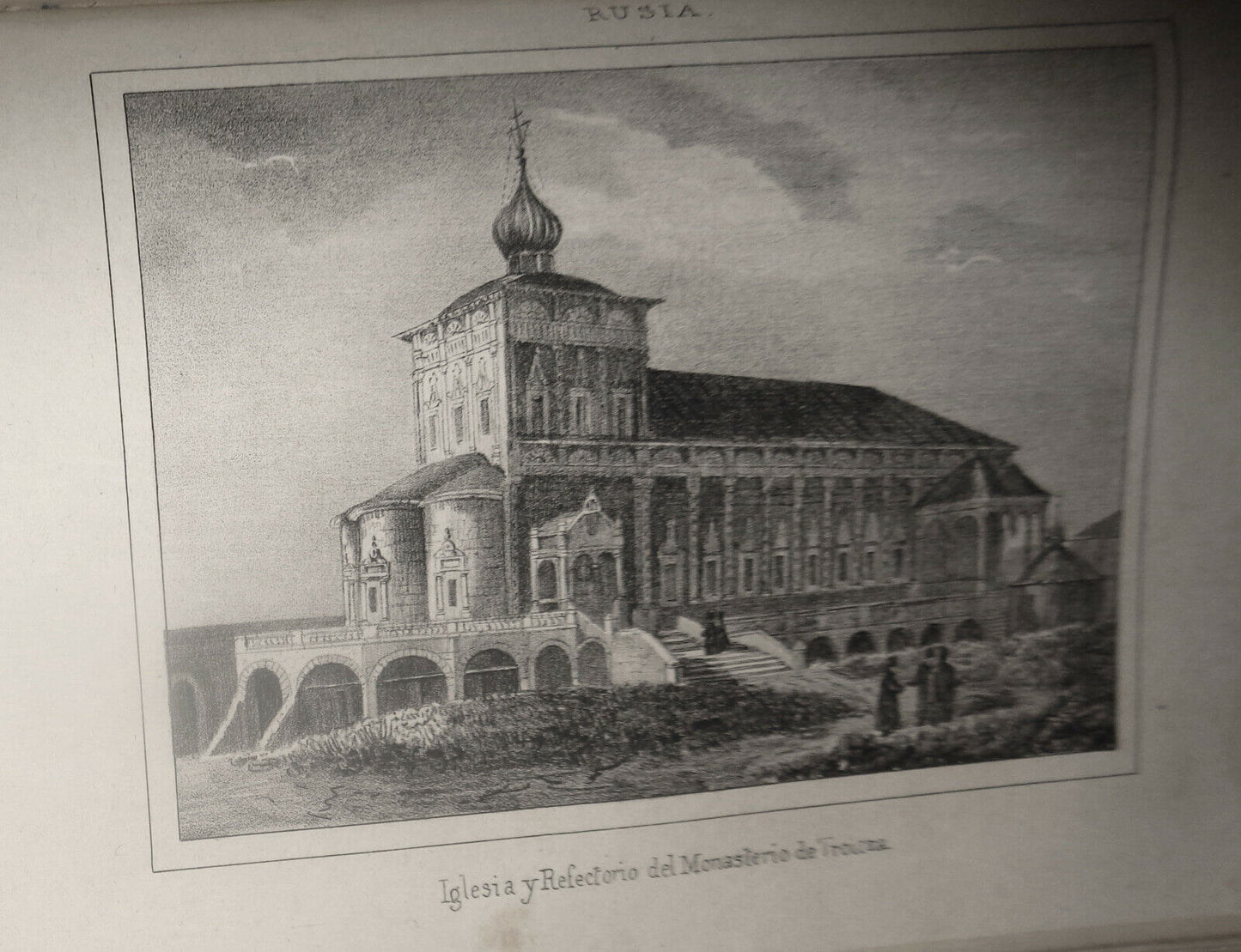 1840 Rusia - Iglesia y Refectorio del Monasterio de Troitza - engraving.