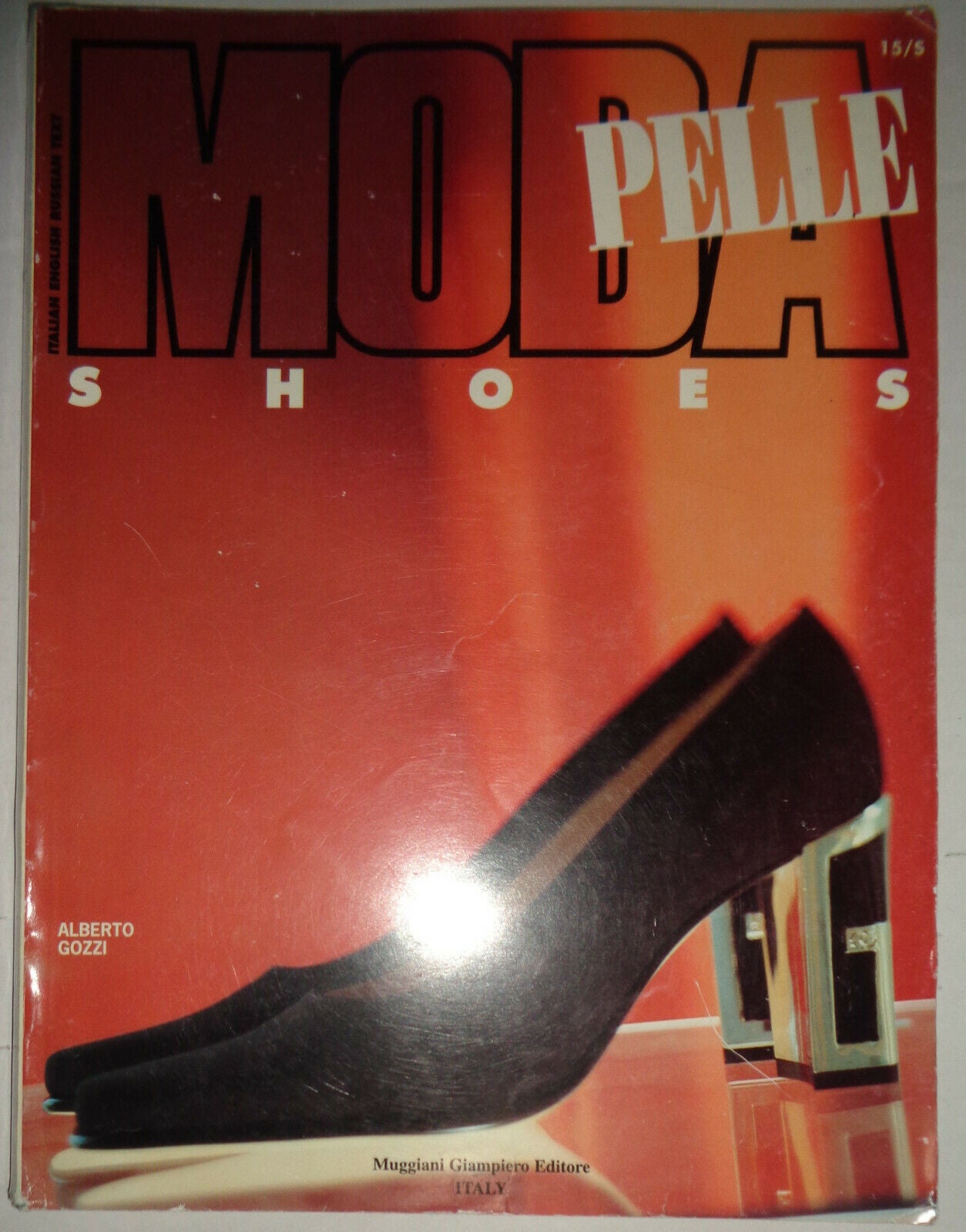 Moda Pelle "Shoes"  - Oct. 1997 No. 24 - English text - Muggiani Giampiero Edit