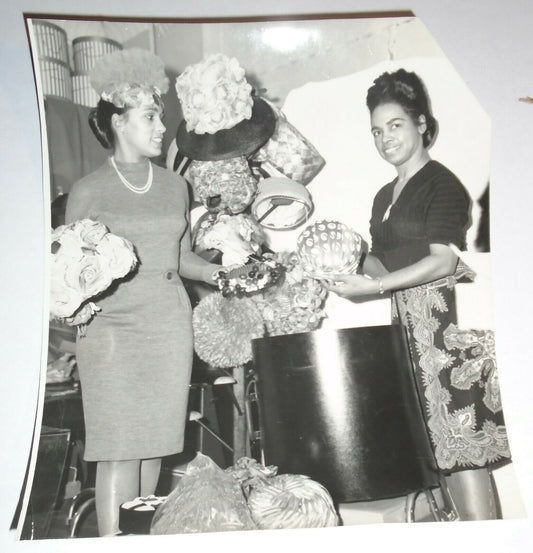 1964 Marguerite Belafonte, with Coretta Scott King hat designer Linda Page