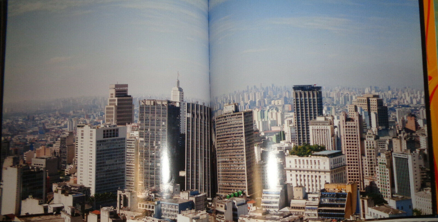 Unique Hotel São Paulo - Luxury Art Book, 2014