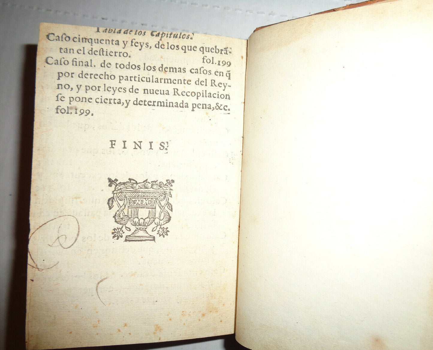 1613 PRADILLA BARNUEVO, FRANCISCO DE Tratado y summa de todas las leyes penales