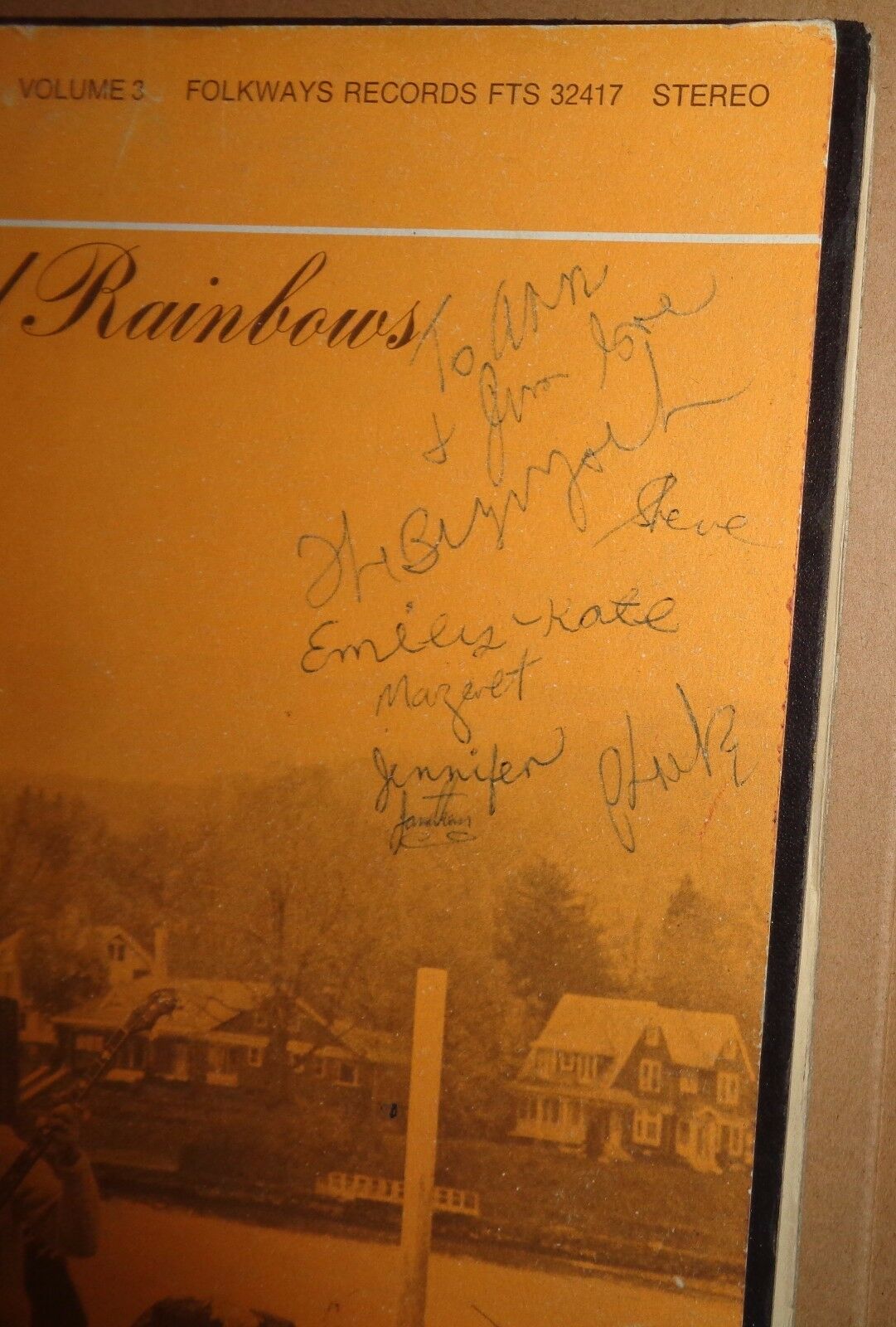 The Bergerfolk Sing of Sunshine and Rainbows - LP - SIGNED by all 6  1974 Orig